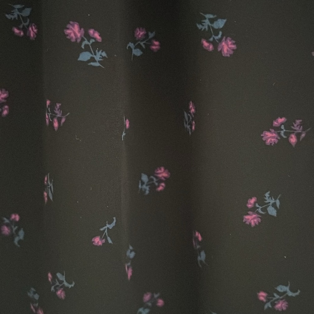 Stork & Babe Floral Maternity Blouse - Picture 3 of 4